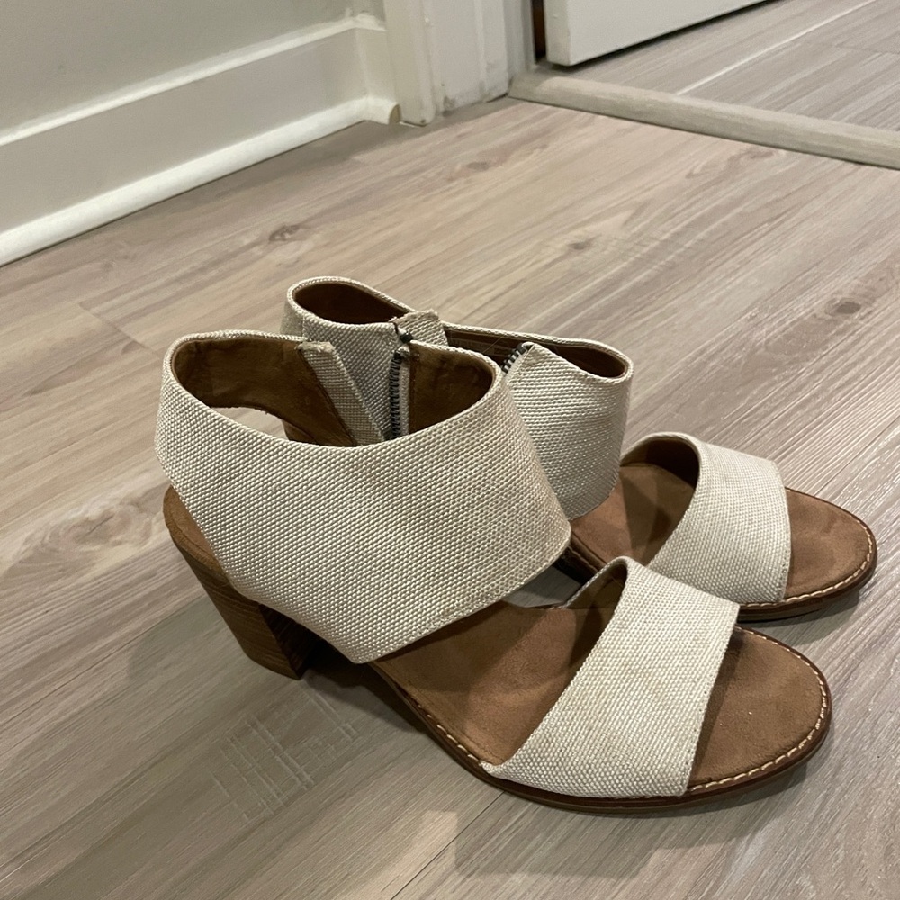 Tom’s wedges